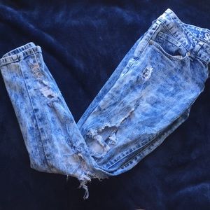 Denim ripped ankle jeans